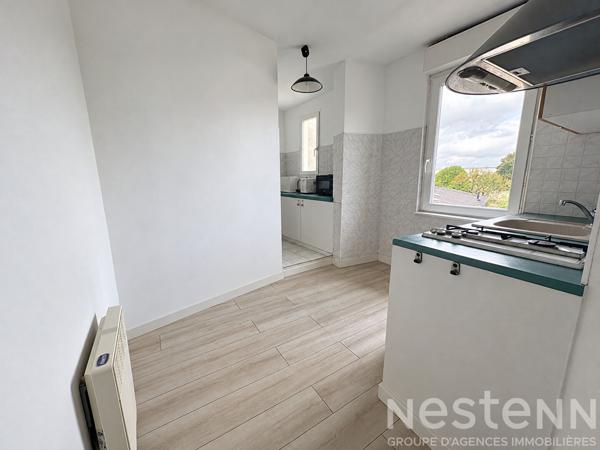 À LOUER  - Studio meublé 30m² en plein centre-ville d'Auray