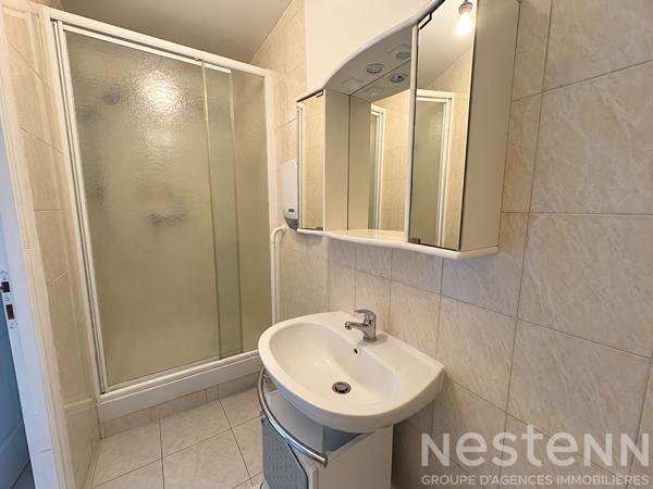 À LOUER  - Studio meublé 30m² en plein centre-ville d'Auray