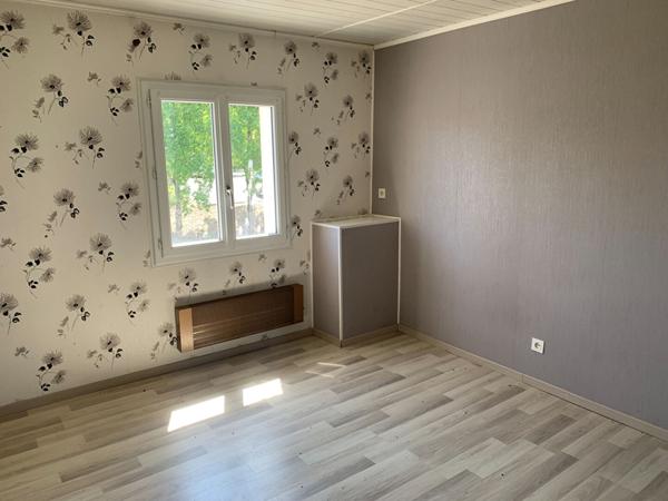 Lot de deux maison à Moncoutant Sur Sèvre 145 m2 sur un terrain de 561m²