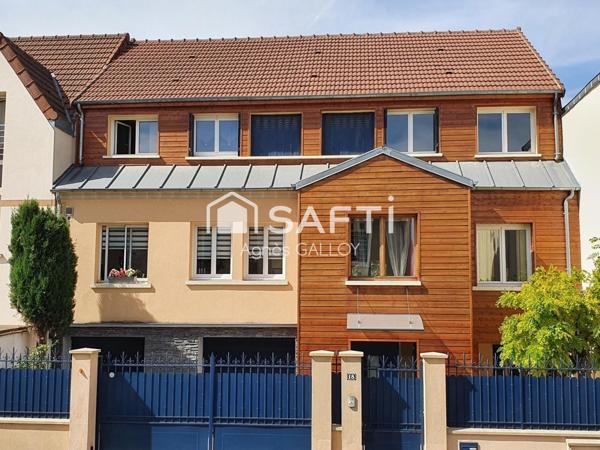 Une adresse prisée et une surface rare à la vente