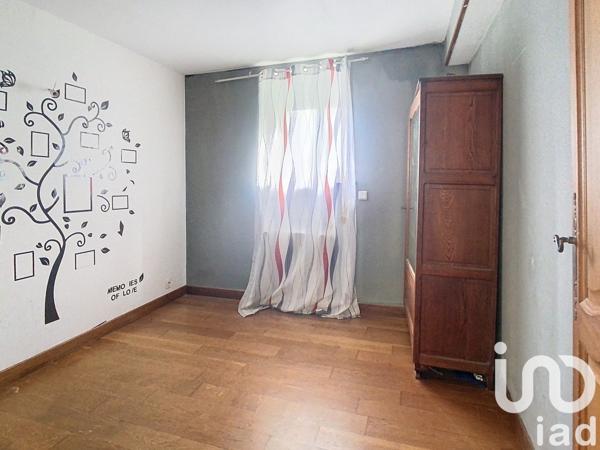 Maison traditionnelle 5 pièces de 131 m² à Champlost (89210)