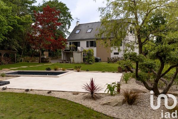 Maison à vendre 7 pièces 190 m² Saint-Étienne-de-Montluc