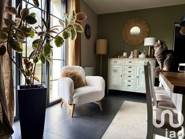 Maison à vendre 7 pièces 190 m² Saint-Étienne-de-Montluc