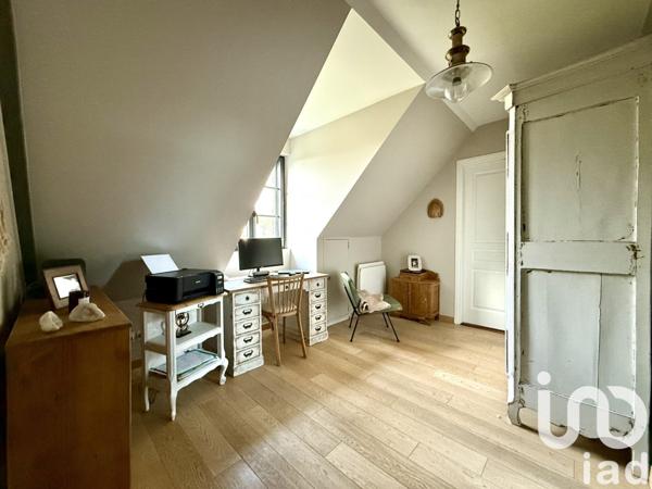 Maison à vendre 7 pièces 190 m² Saint-Étienne-de-Montluc