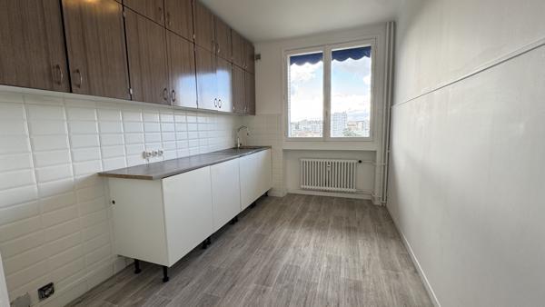 Saint-Étienne (42100) Appartement de 86.72m2 + balcon