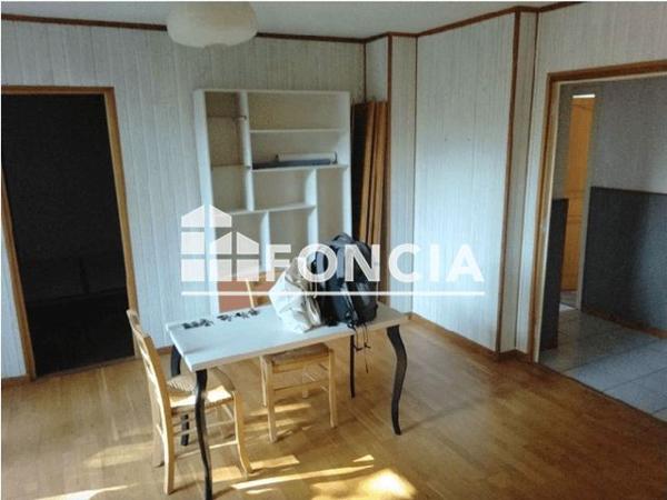 Location Appartement 6 pièces 90 m² - 4-6-6 BIS RUE ST FERJUS Grenoble 38000