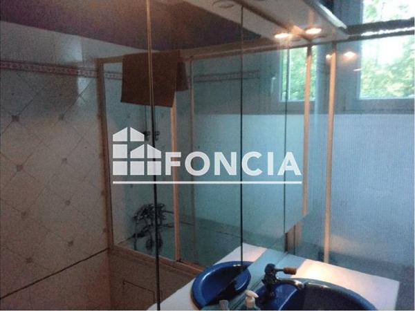 Location Appartement 6 pièces 90 m² - 4-6-6 BIS RUE ST FERJUS Grenoble 38000