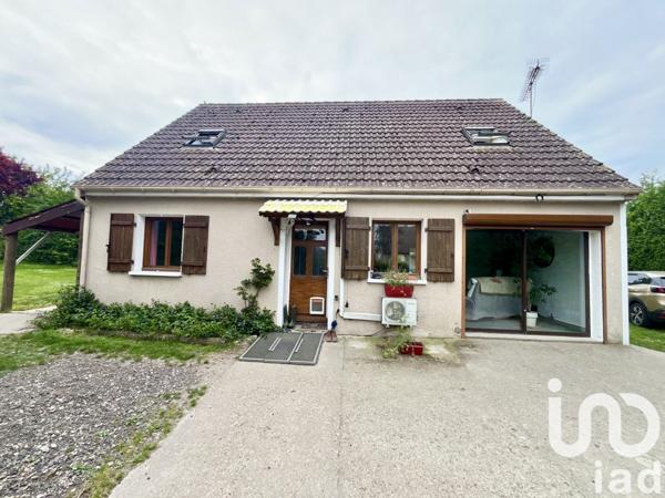 Maison 5 pièces de 126 m² à Puiseaux (45390)