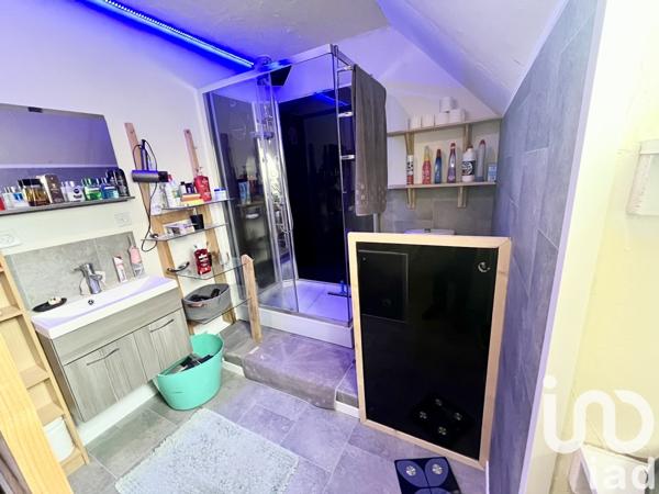 Maison 5 pièces de 126 m² à Puiseaux (45390)