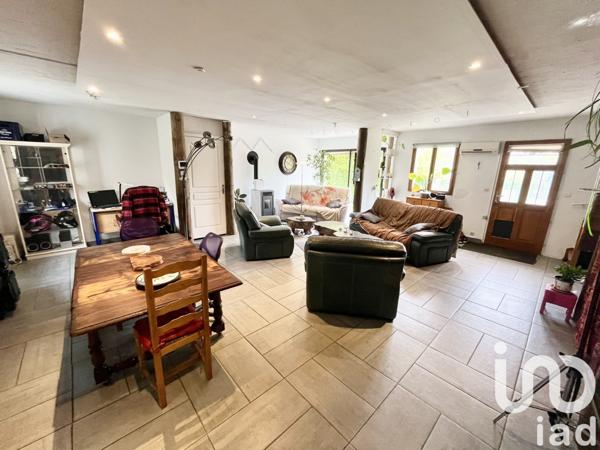 Maison 5 pièces de 126 m² à Puiseaux (45390)