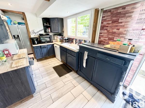 Maison 5 pièces de 126 m² à Puiseaux (45390)