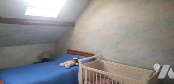 A VENDRE - A CHATRES SUR CHER -  Proche des services cette charmante maison de ville à usage d'...