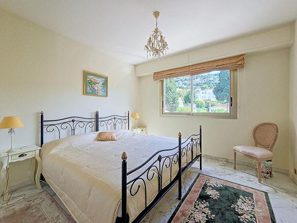 Cannes Dernier étage Appartement 4 pièces 123.30 m² terrasse vue verdure et mer