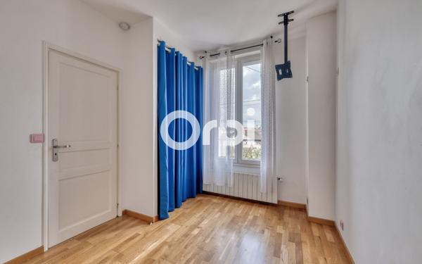 Maison à vendre    6 pièces • 220 m2 Gournay-sur-Marne