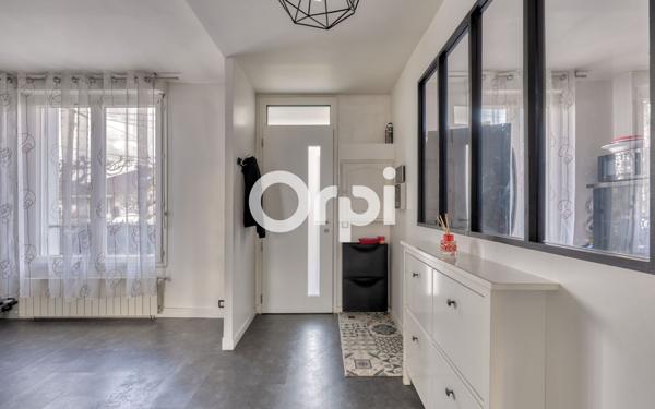 Maison à vendre    6 pièces • 220 m2 Gournay-sur-Marne