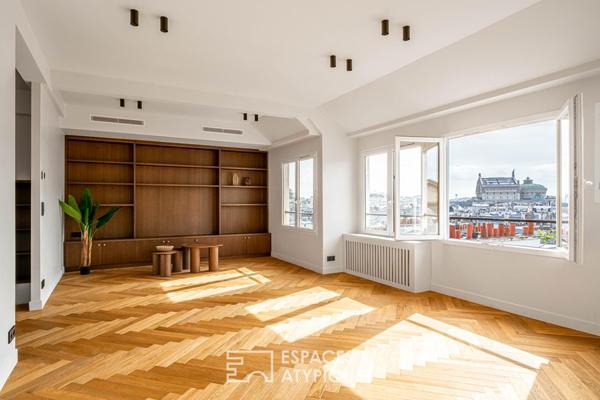 Duplex en dernier étage rénové avec vue à Madeleine