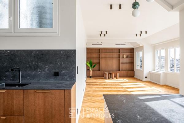 Duplex en dernier étage rénové avec vue à Madeleine