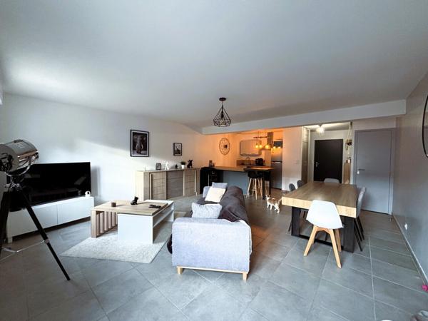 Bel Appartement T4 Duplex récent à 20mn d'AMIENS