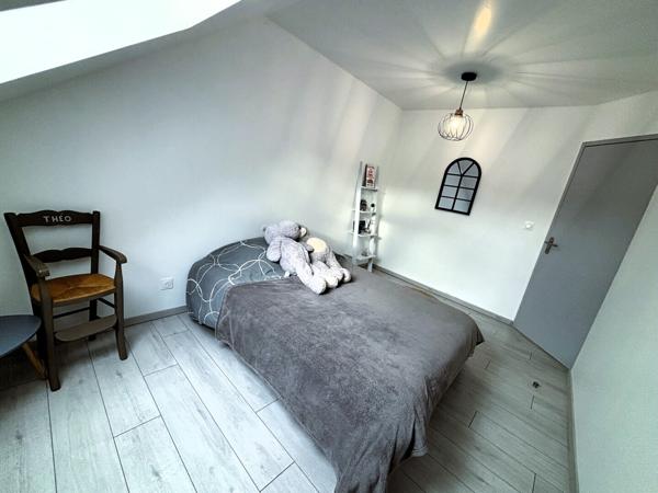 Bel Appartement T4 Duplex récent à 20mn d'AMIENS