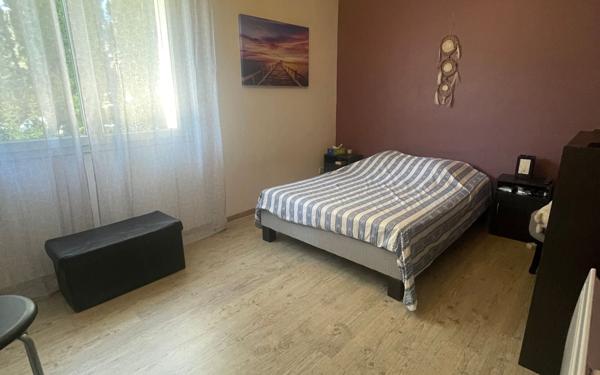 Appartement à vendre    3 pièces •  Vedène