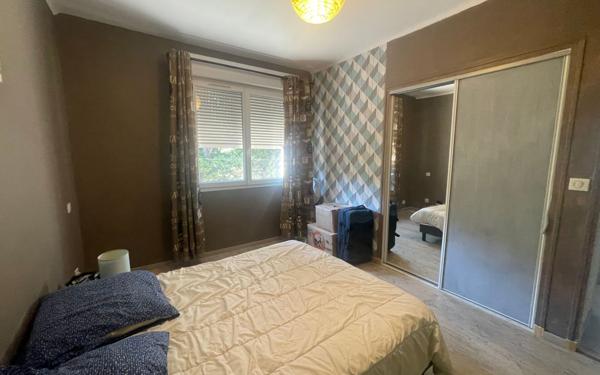 Appartement à vendre    3 pièces •  Vedène