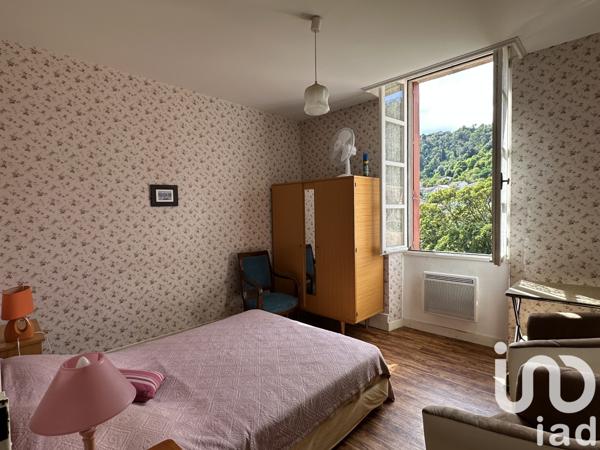 Maison à vendre 13 pièces 215 m² Vals-les-Bains