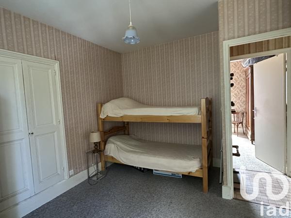 Maison à vendre 13 pièces 215 m² Vals-les-Bains