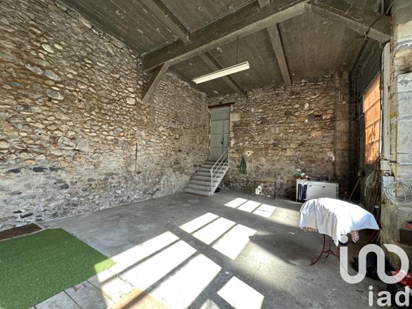 Maison à vendre 13 pièces 215 m² Vals-les-Bains