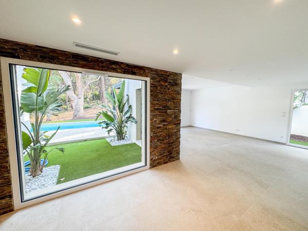 Maison à vendre  5 pièces - 152 m2 CAVALAIRE SUR MER - 83