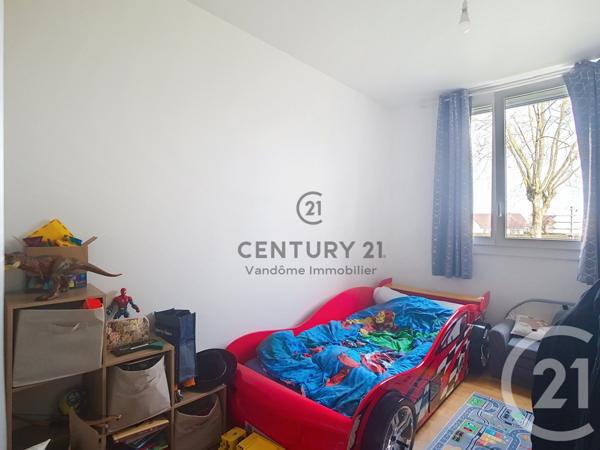 Appartement F4 à vendre  4 pièces - 82,92 m2 CREPY EN VALOIS - 60