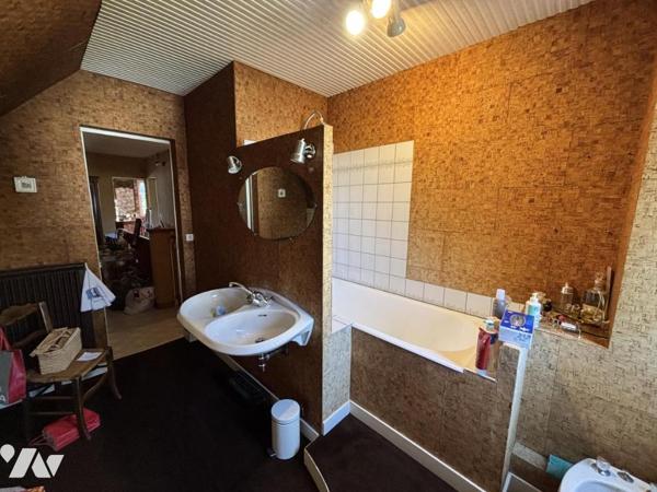 Maison individuelle avec jardin Sains en Amiénois 