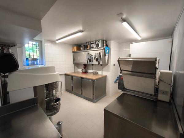 🏡 À VENDRE – Fonds de commerce Boulangerie-Pâtisserie avec Logement – Axe passant proche de Dun-sur-Auron (18)