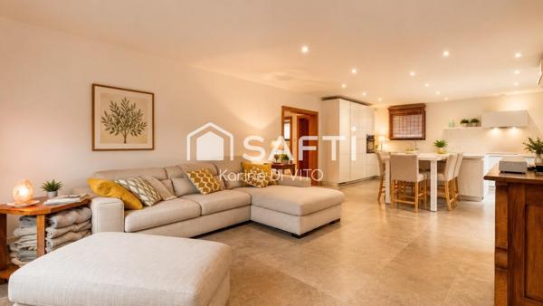St Maxime - Villa rénovée - 149 m2 -  Aperçu mer