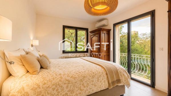 St Maxime - Villa rénovée - 149 m2 -  Aperçu mer