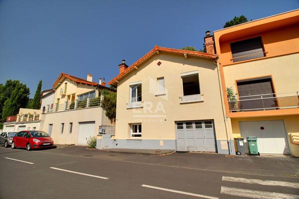 Immeuble de 65 m² à Royat
