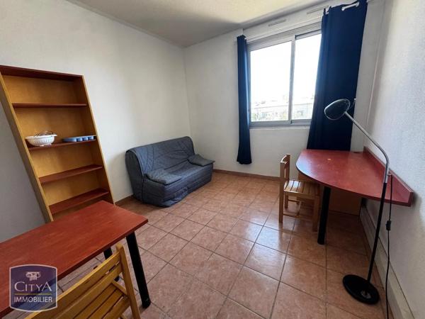 Appartement à louer 1 pièce 21.77m² Nîmes (30000)