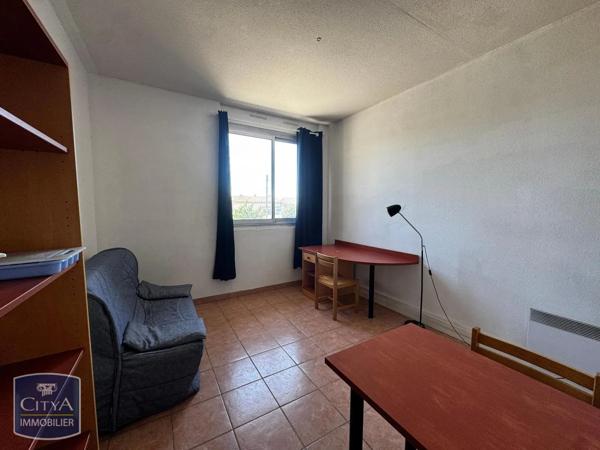 Appartement à louer 1 pièce 21.77m² Nîmes (30000)