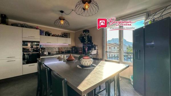 Appartement Roquebrune Sur Argens 3 pièce(s) 67 m2