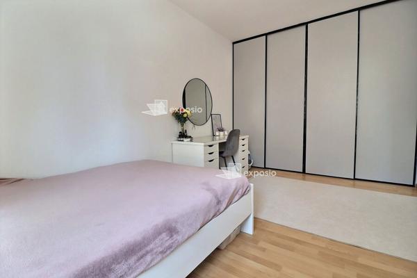 Appartement au centre de GERSTHEIM un 6 pièce(s) 131 m2 plus cour privative de280m2