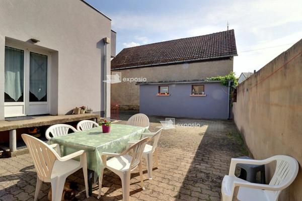 Appartement au centre de GERSTHEIM un 6 pièce(s) 131 m2 plus cour privative de280m2