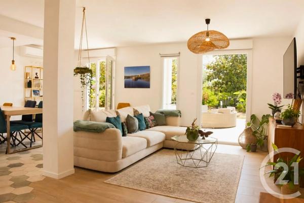 Maison à vendre  8 pièces - 242,34 m 2   BORGO  - 202