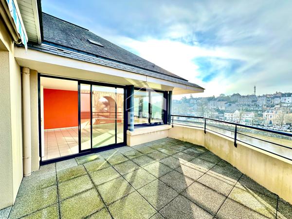 Appartement Laval 6 pièce(s) 142 m2