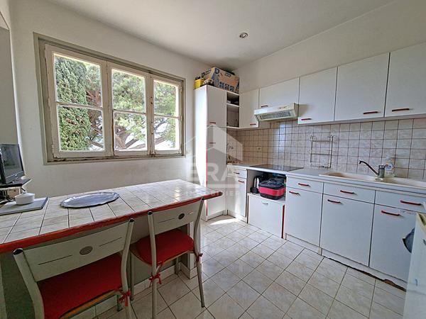 APPARTEMENT 2/3 PIECES DE 61.58 m2, VUE MER