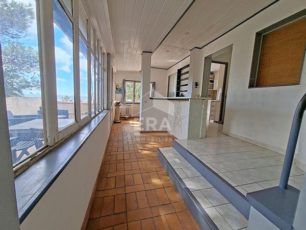 APPARTEMENT 2/3 PIECES DE 61.58 m2, VUE MER