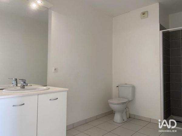 Location appartement 2 pièces 45 m² Fleury-les-Aubrais