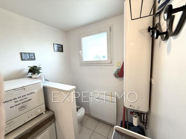 Longeville-sur-Mer (85560) Terrain constructible viabilisé de 888 m² situé en plein cœur de Longeville-sur Mer,