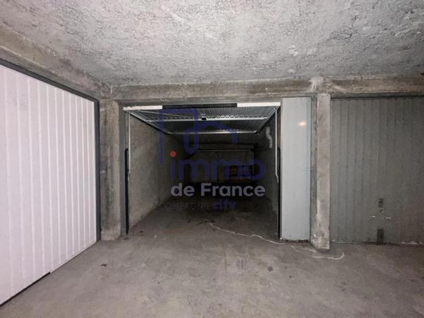 Parking / Box à vendre à Grenoble (38000)