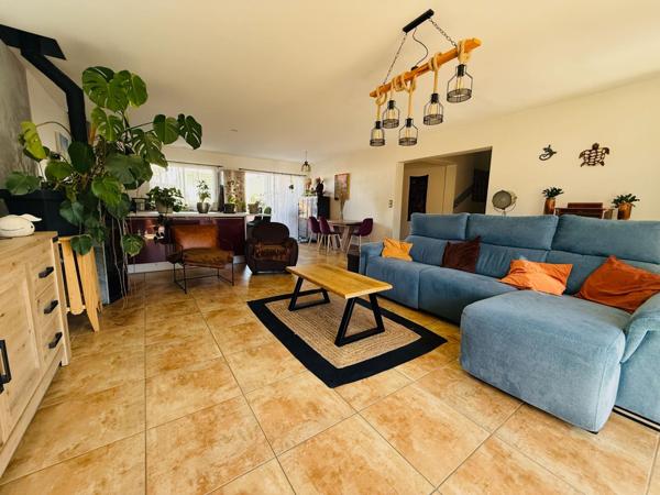 Maison T5 avec jardin et Garage