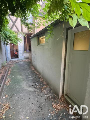 Immeuble à vendre 114,72 m² Bourges