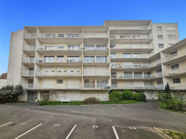 VENTE : appartement 6 pièces à MELUN hypercentre